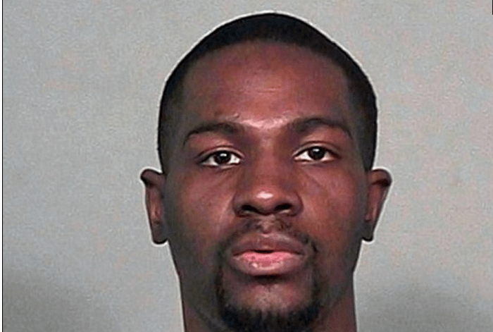 muslim beheads woman